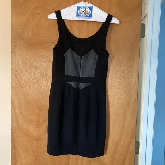 ALL BLACK Rebecca Minkoff Stella Dress - Picture 2 of 5